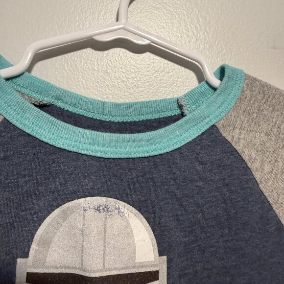 Star Wars The Mandalorian Child Graphic T-Shirt For Kids Raglan Sleeve Grey Blue - Picture 3 of 5